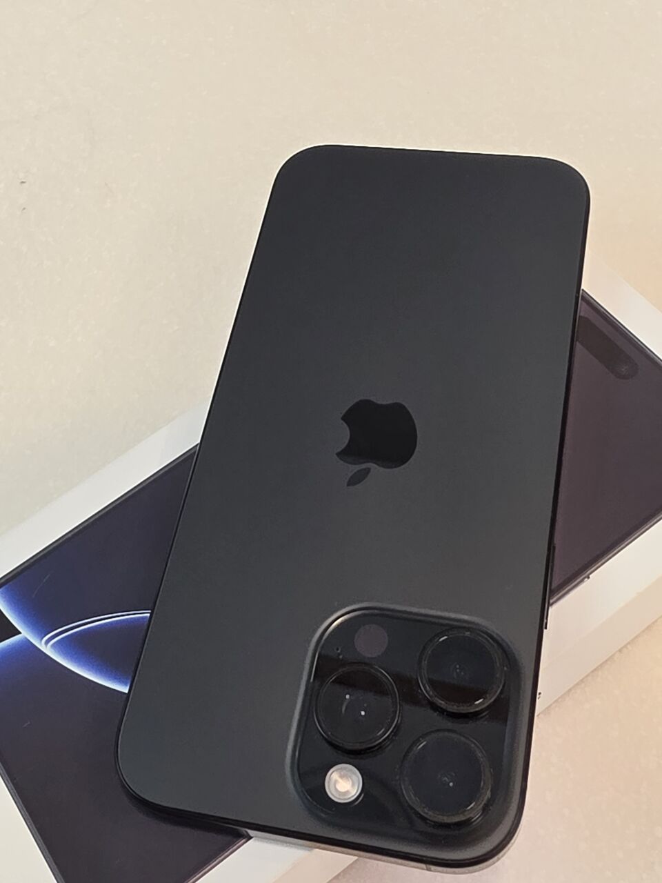 Dammam, Mobile Phones, SAR 3600,  IPhone 16 Pro Max Jarir