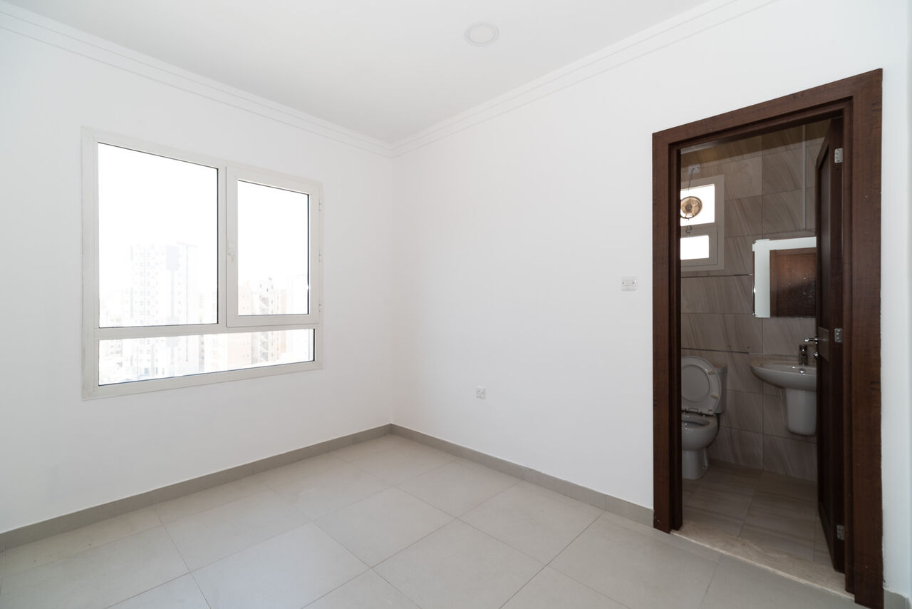 Salmiya, Apartments, Flats, Houses & Villas, KWD 330/month,  2 BR,  Salmiya &ndash; Small, Unfurnished Two Bedroom Apartment