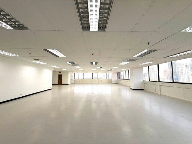 Bangkok, Villas, THB 70000,  1 Sq. Feet,  Office Space For Rent, 277 Sq M, Manorom Tower Building, Near Big C, Lotus Rama 4.