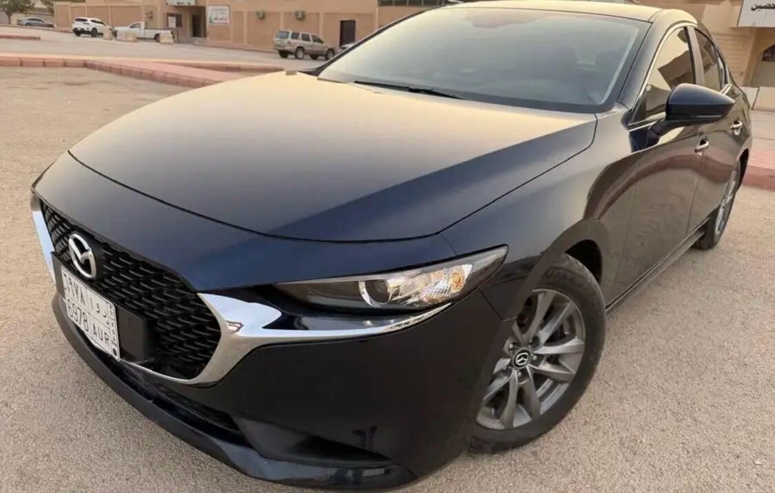 Riyadh, Vehicles, Cars & Trucks , SAR 57500,  MAZDA 3,  2025,  Automatic,  23000 KM,  MID OTION 2.0 LITER  NEAT AND CLEAN 4