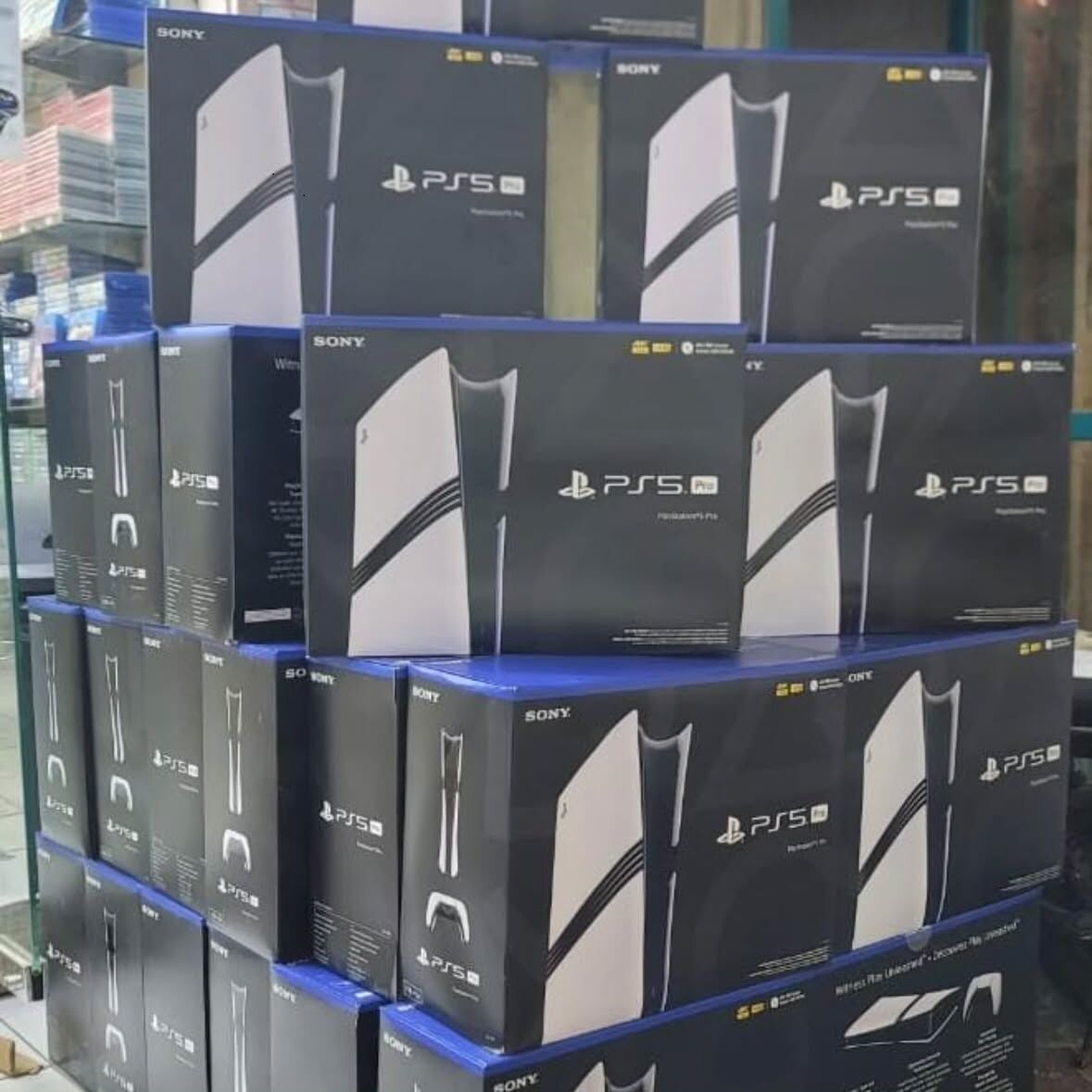 Budapest, Mobile Phones, EUR 630,  PayPal, Bank, IPhone 17, IPhone 17 Pro, IPhone 16 Pro, Samsung S26 Ultra, PS5, Sony PS5, S