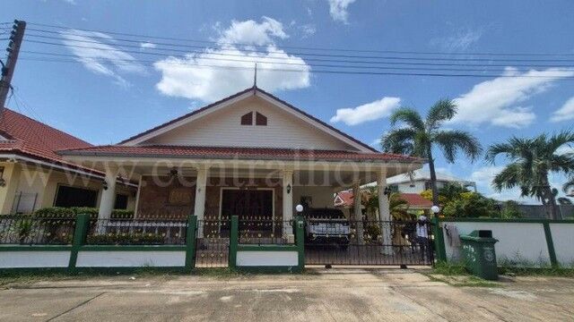 Bangkok, Real Estate For Sale, THB 4790000,  3 BR,  126 Sq. Feet,  Single House, Tropicana Cha-am, Near Cha-am Beach, Cheap Price, Good Location.