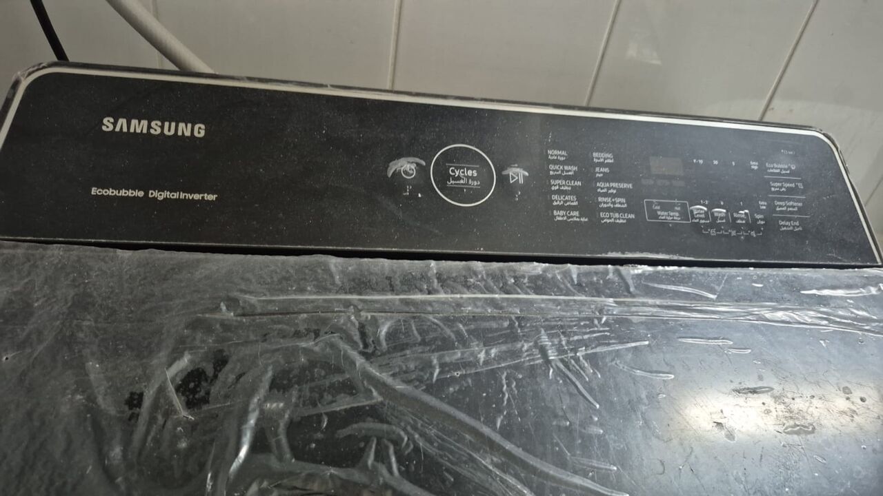 Manama, Air Conditioners, BHD 1,  Leaving Bahrain