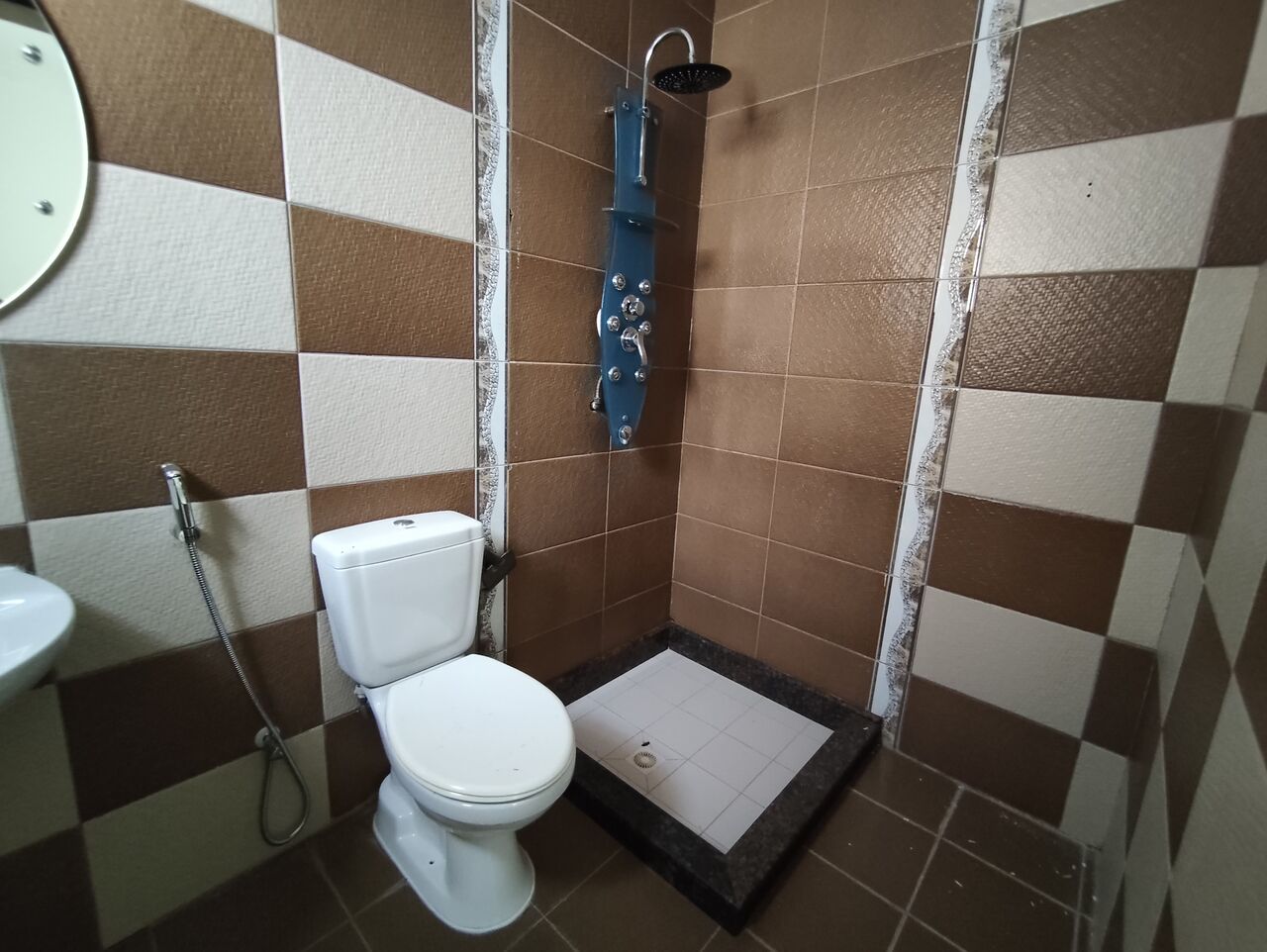 Hidd, Villas, BHD 400,  Furnished,  Hidd:- 3Bhk Semifurnished Villa On Rent With Swimming Pool..