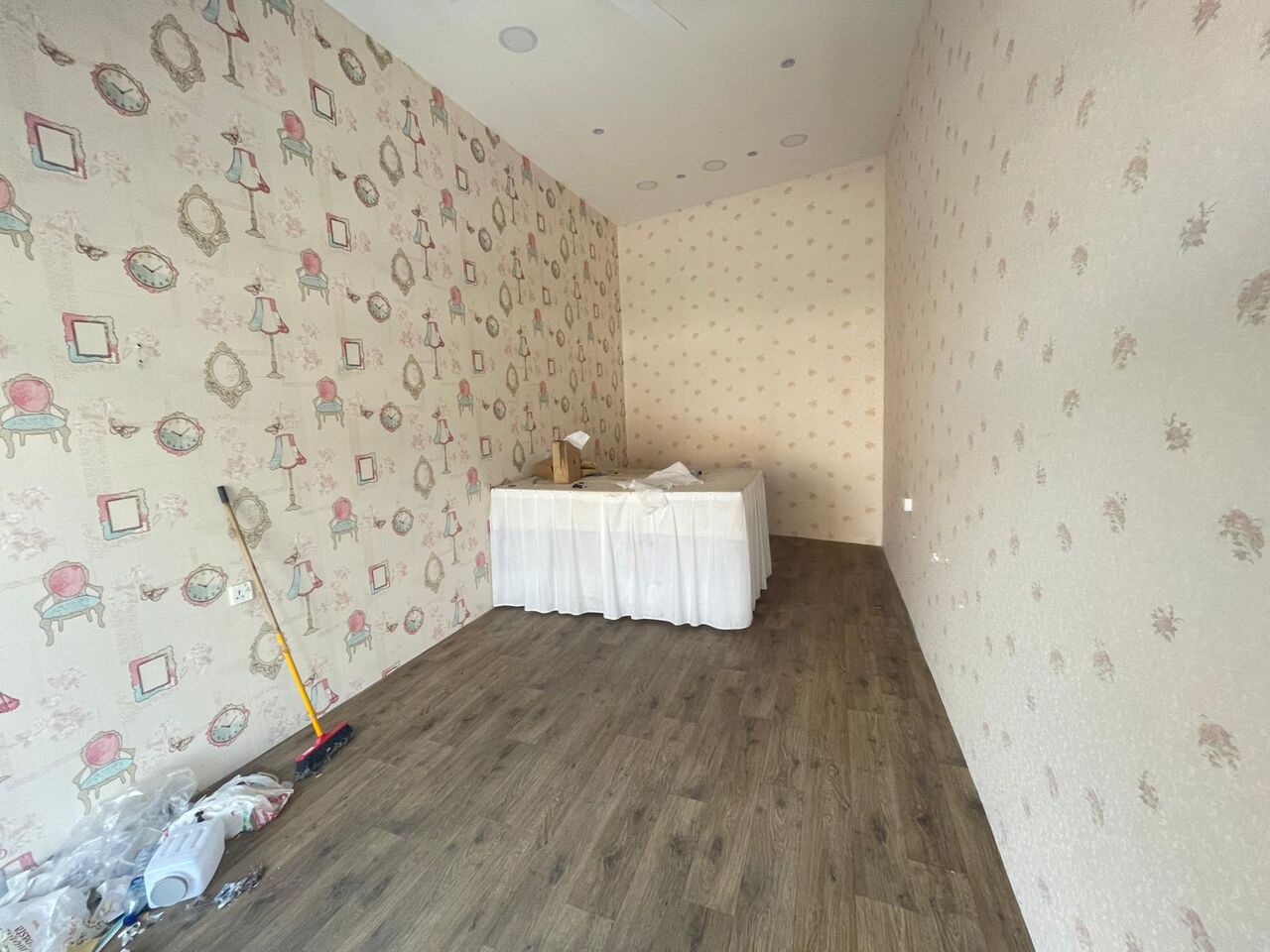 Manama, Apartments, Flats, Houses & Villas, BHD 170/month,  Shop For Rent In Jad Ali