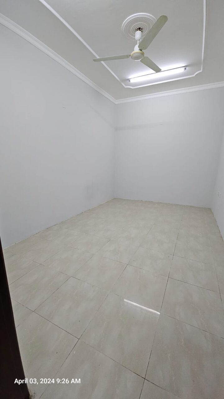 Manama, Apartments, Flats, Houses & Villas, BHD 140/month,  1 BR Flat In Qudaybiya &ndash; Including EWA & WIFI