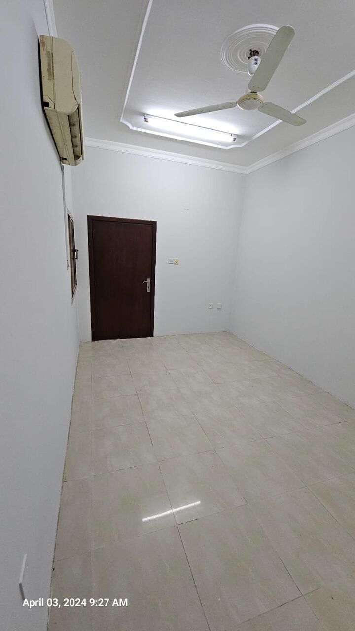 Manama, Apartments, Flats, Houses & Villas, BHD 140/month,  1 BR Flat In Qudaybiya &ndash; Including EWA & WIFI