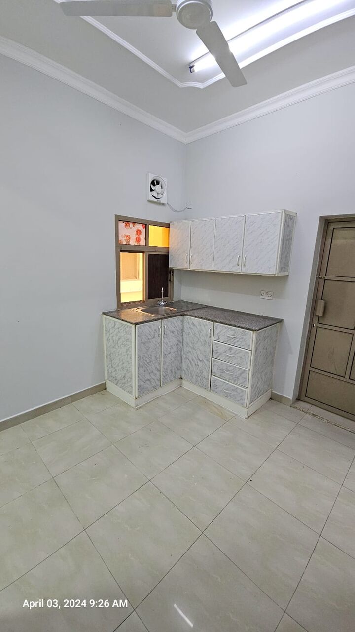 Manama, Apartments, Flats, Houses & Villas, BHD 140/month,  1 BR Flat In Qudaybiya &ndash; Including EWA & WIFI