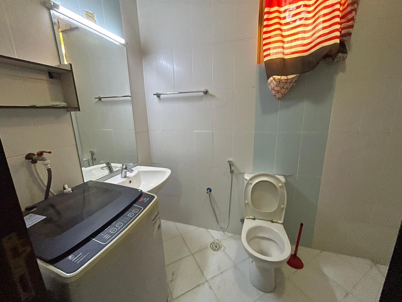 Adliya, Apartments, Flats, Houses & Villas, BHD 160/month,  Studio,  Fully Furnished Studio Flat In Adliya