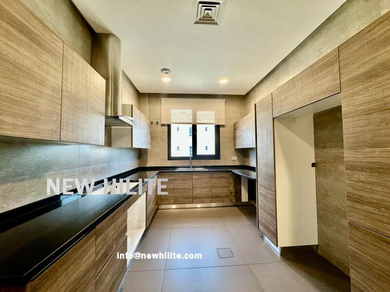 Salwa, Apartments, Flats, Houses & Villas, KWD 850/month,  3 BR,  3 BEDROOM APARTMENT WITH BALCONY FOR RENT IN SALWA
