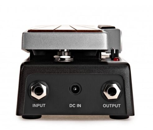 Riyadh, Musical Instruments, SAR 450,  FENDER Tread-Light WAH PEDAL FOR SALE (Rarely Used)