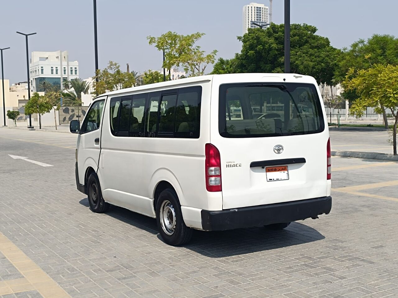 Manama, Vehicles, Cars & Trucks , BHD 3500,  TOYOTA HIACE,  2012,  Manual,  379000 KM,  16 SEATER