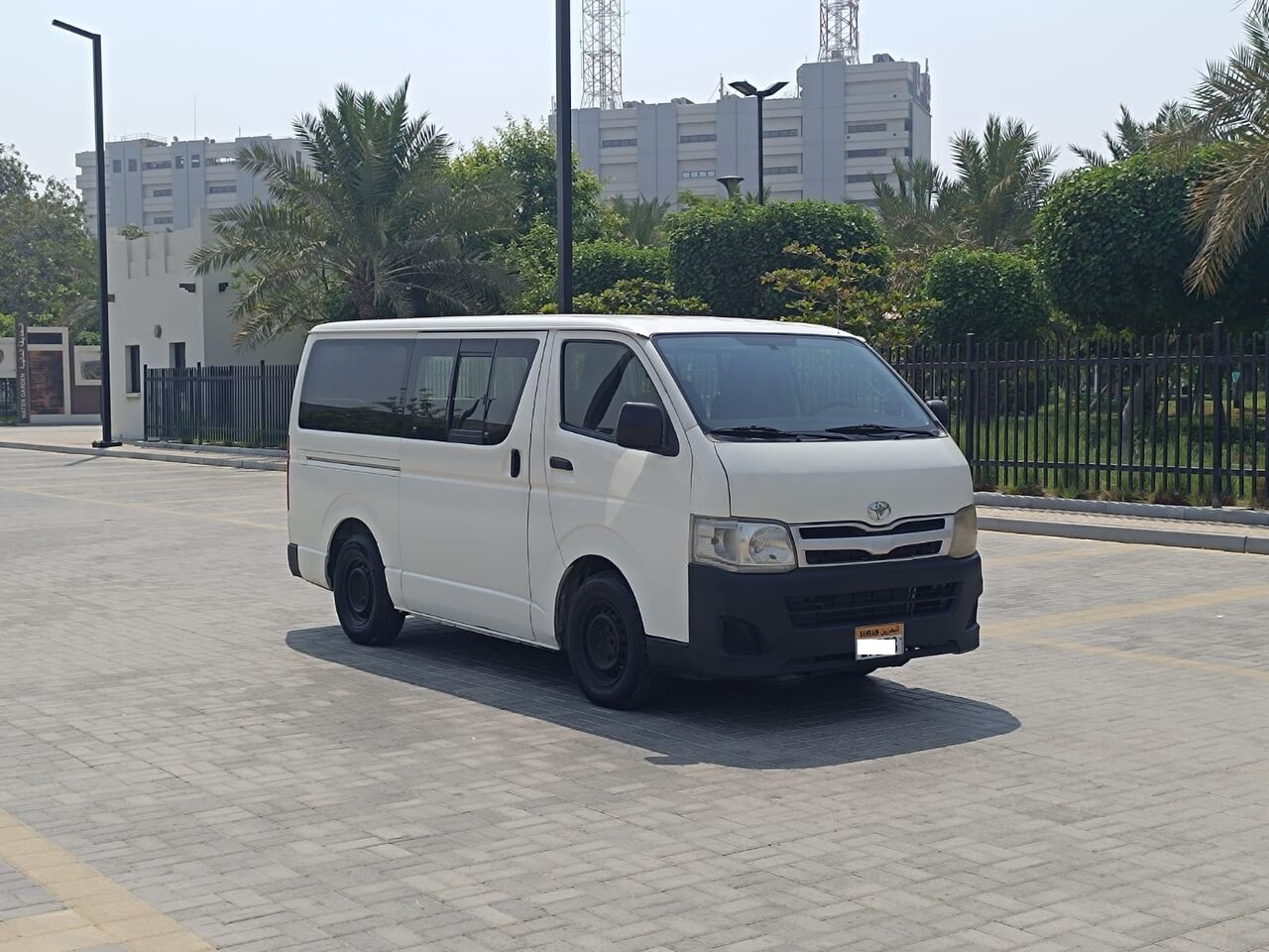 Manama, Vehicles, Cars & Trucks , BHD 3500,  TOYOTA HIACE,  2012,  Manual,  379000 KM,  16 SEATER