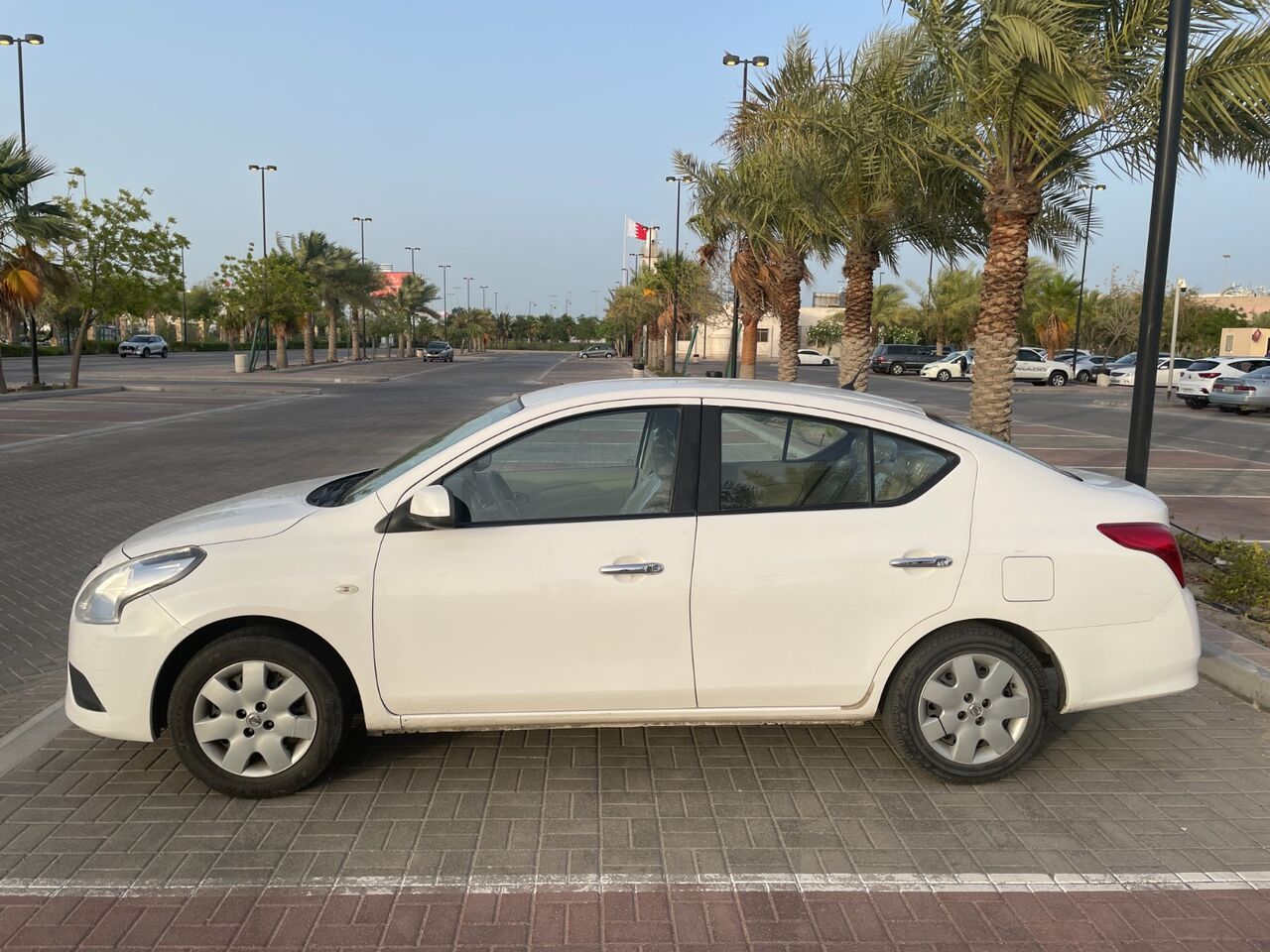 Manama, Vehicles, Cars & Trucks , BHD 2600,  Nissan Sunny,  2021,  71000 KM,