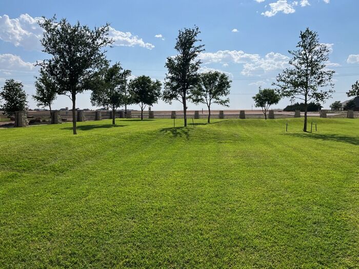 New York, Appliance Repair, Professional Lawn Service Lubbock For Beautiful Lawns