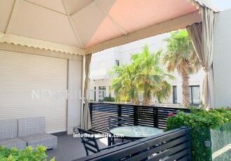 Fintas, Apartments, Flats, Houses & Villas, KWD 2000/month,  4 BR,  Semi Furnished Beach Villa For Rent In Fintas