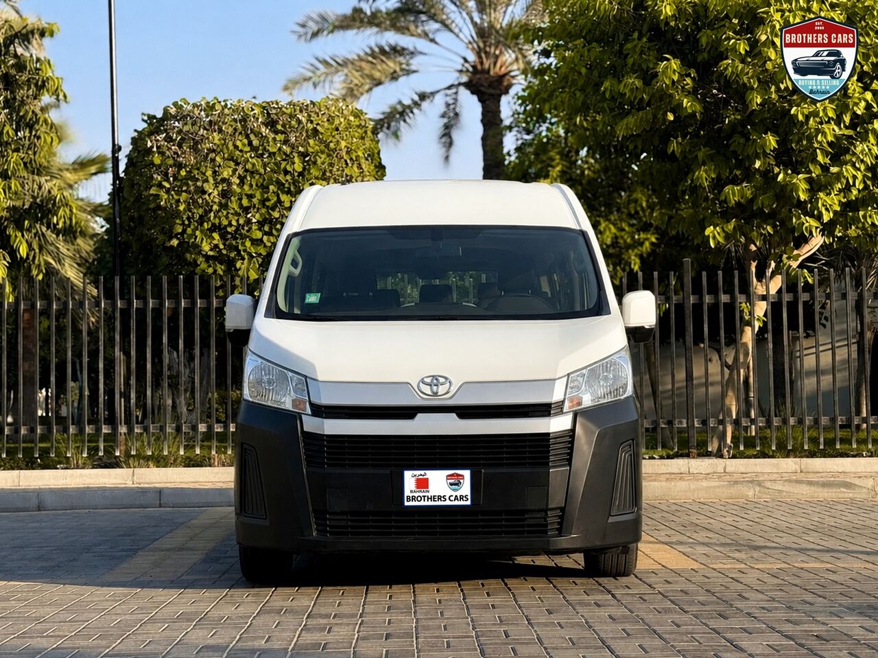 Manama, Vehicles, Cars & Trucks , BHD 100,  TOYOTA HIACE PASSENGER,  2023,  Automatic,  81000 KM,    MODEL FOR SALE