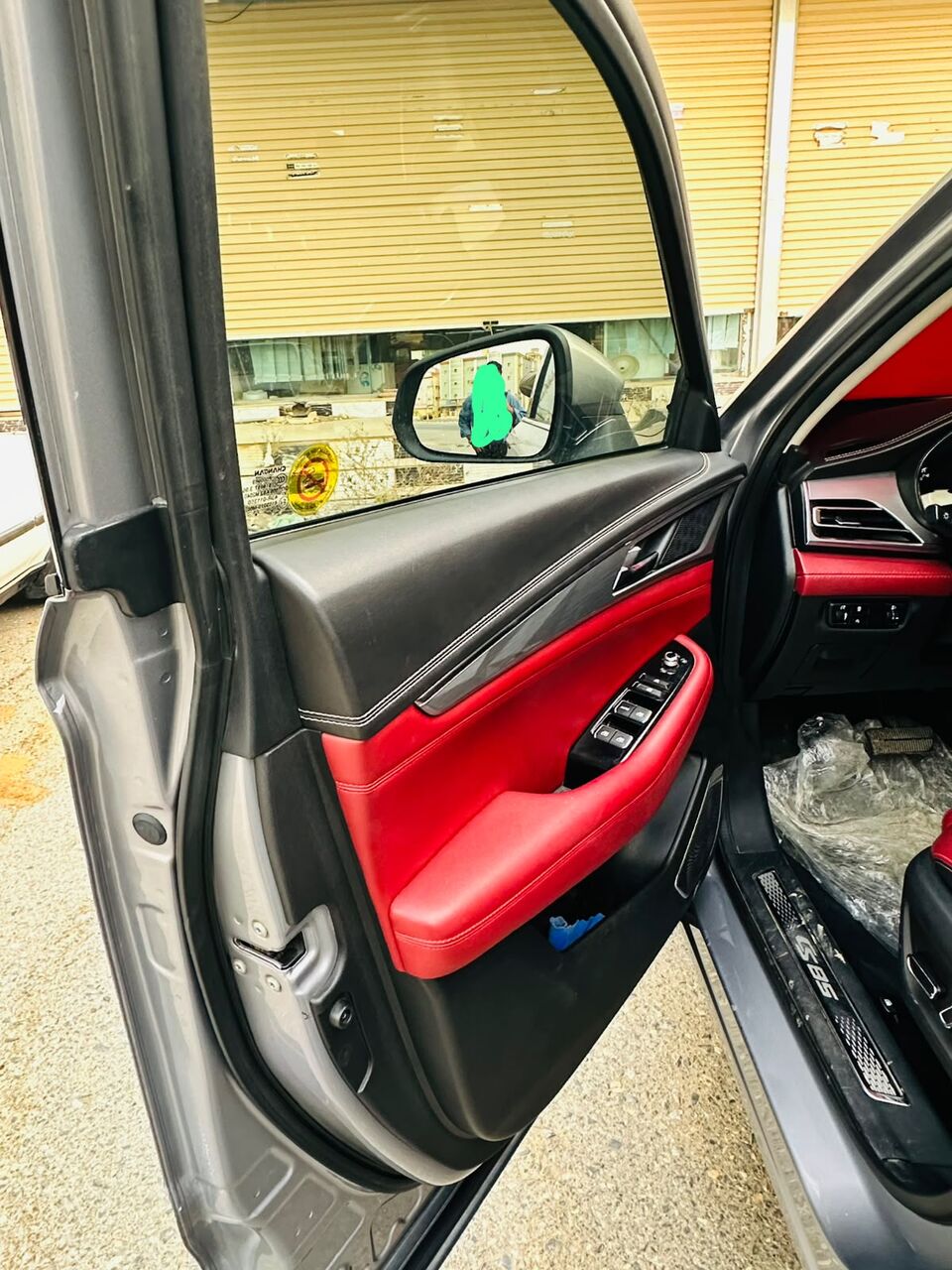 Jubail, Vehicles, Cars & Trucks , SAR 50,  Changan CS85,  2022,  Automatic,  139000 KM,  For Sale -  Silver &ndash; Excellent Condition, 139k Km, Leather Seats, Automati