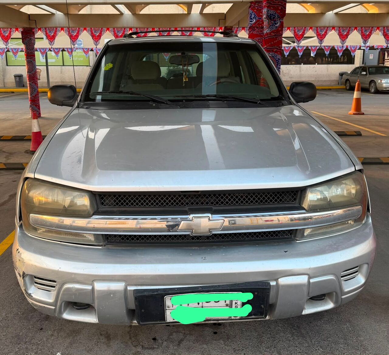 Mushrefah, Vehicles, Cars & Trucks , SAR 17000,  Chevrolet Trailblazer LT,  2009,  Automatic,  211500 KM,  Spacious Family SUV Trailblazer &ndash; Silver