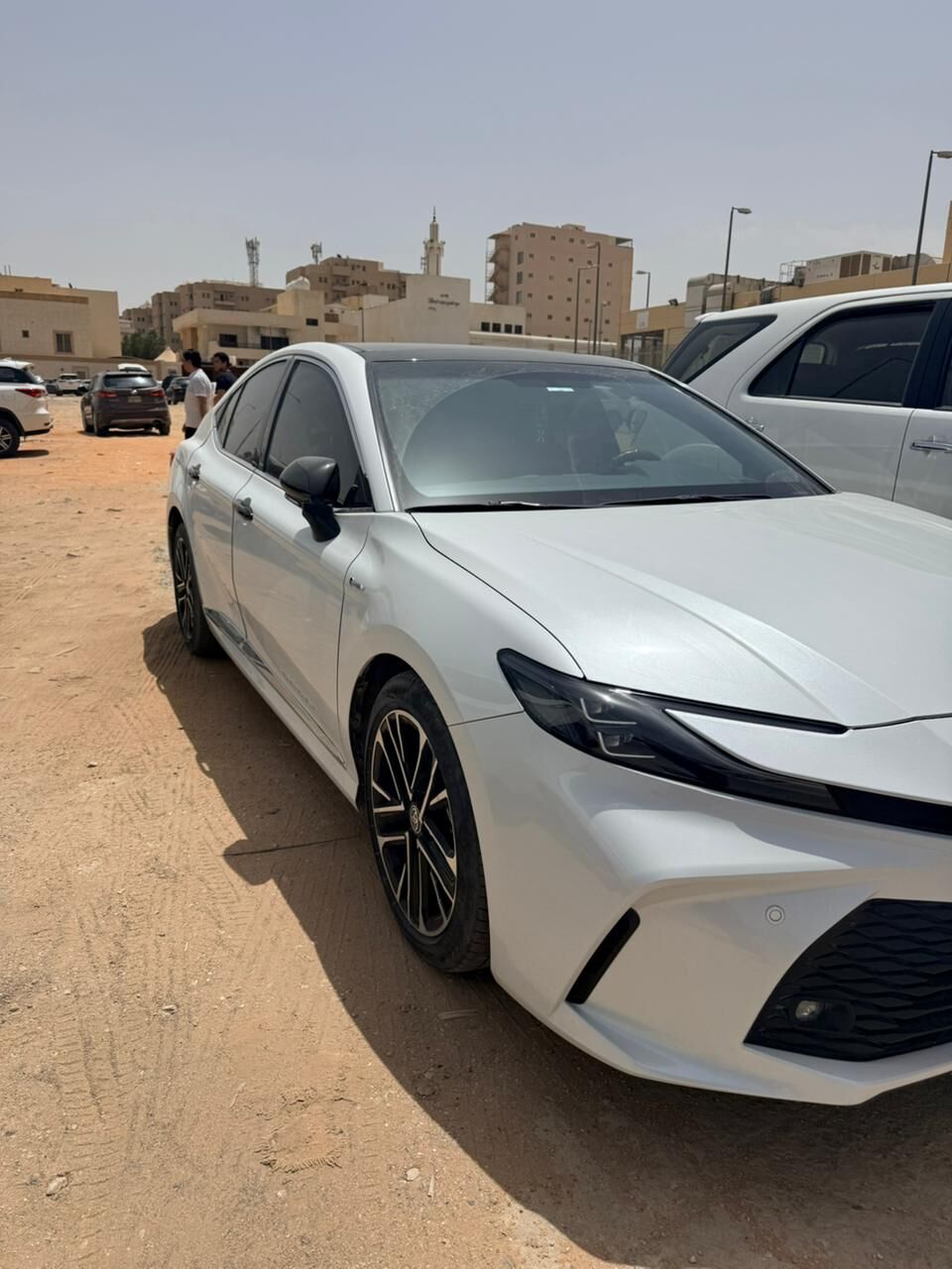 Riyadh, Vehicles, Cars & Trucks , SAR 107000,  Toyota Camry LE Hybrid,  2025,  Automatic,  35680 KM,  Urgent Sale: Toyota Camry LE HEV  Used Only For 16 Months