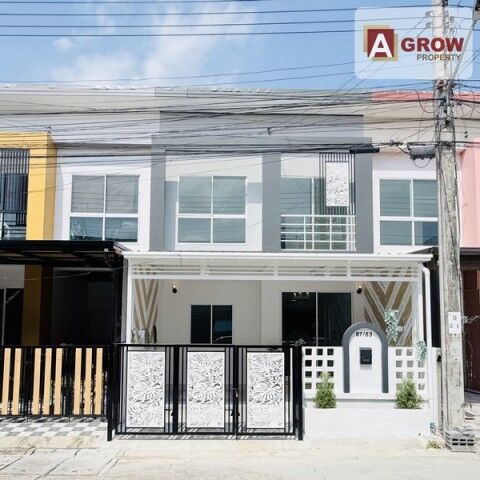 Bangkok, Real Estate For Sale, THB 2390000,  3 BR,  22 Sq. Feet,  Pensiri Village 4, Soi Liapwaree 25/1, Beginning Of The Alley, Completely Renovated,