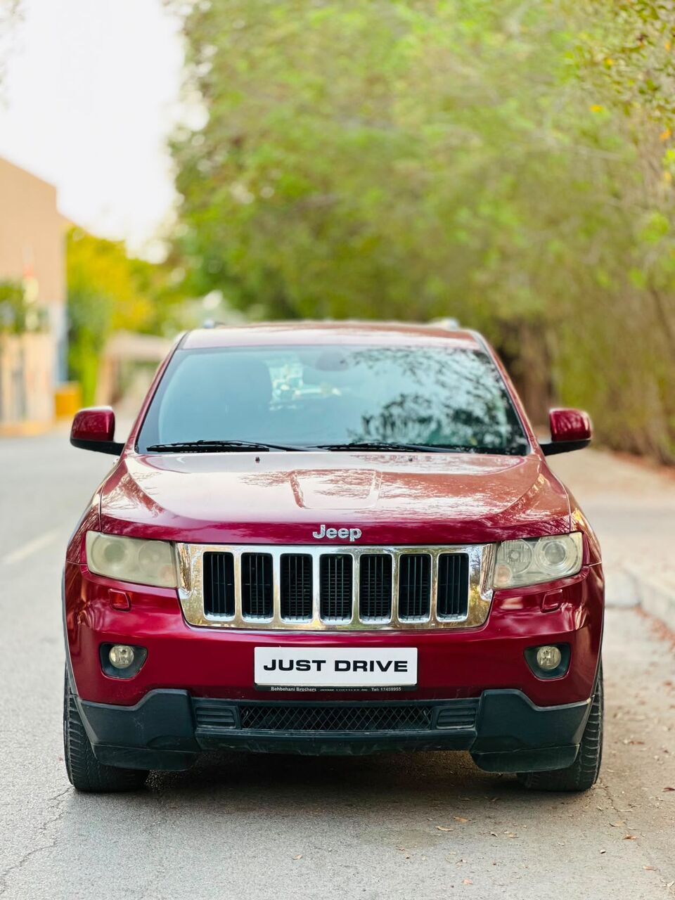 Segaya, Vehicles, Cars & Trucks , BHD 2500,  Jeep Cherokee,  2012,  Automatic,  250000 KM,   LAREDO  MODEL WELL MAINTAINED 7 SEATER SUV CALL OR WHATSAPP ON 35400768