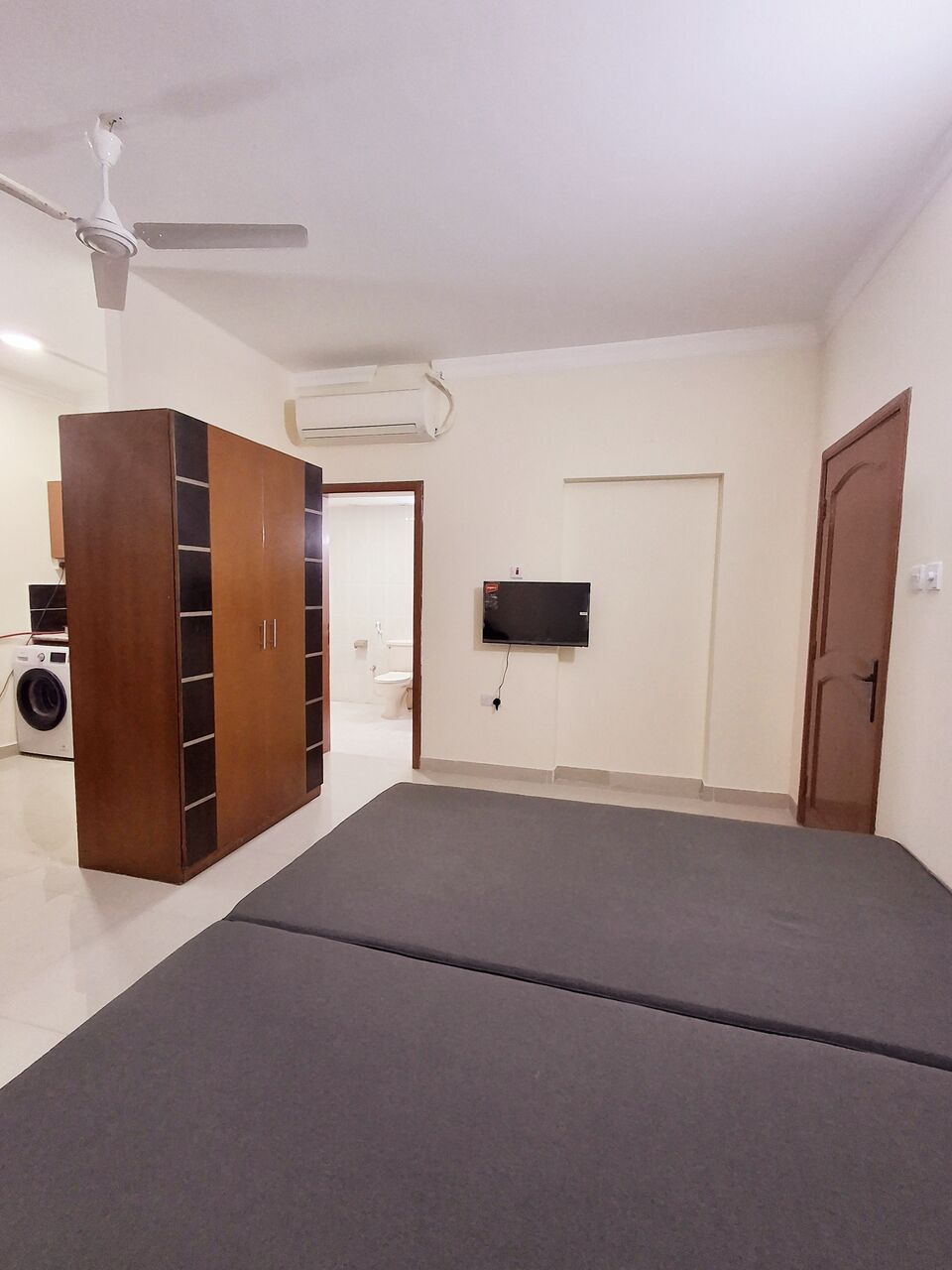 Hoora, Apartments, Flats, Houses & Villas, BHD 175/month,  Furnished,  Studio,  Parking - WiFi - Fully Furnished Studio Flat With Unlimited Ewa @175/BD In Hoora