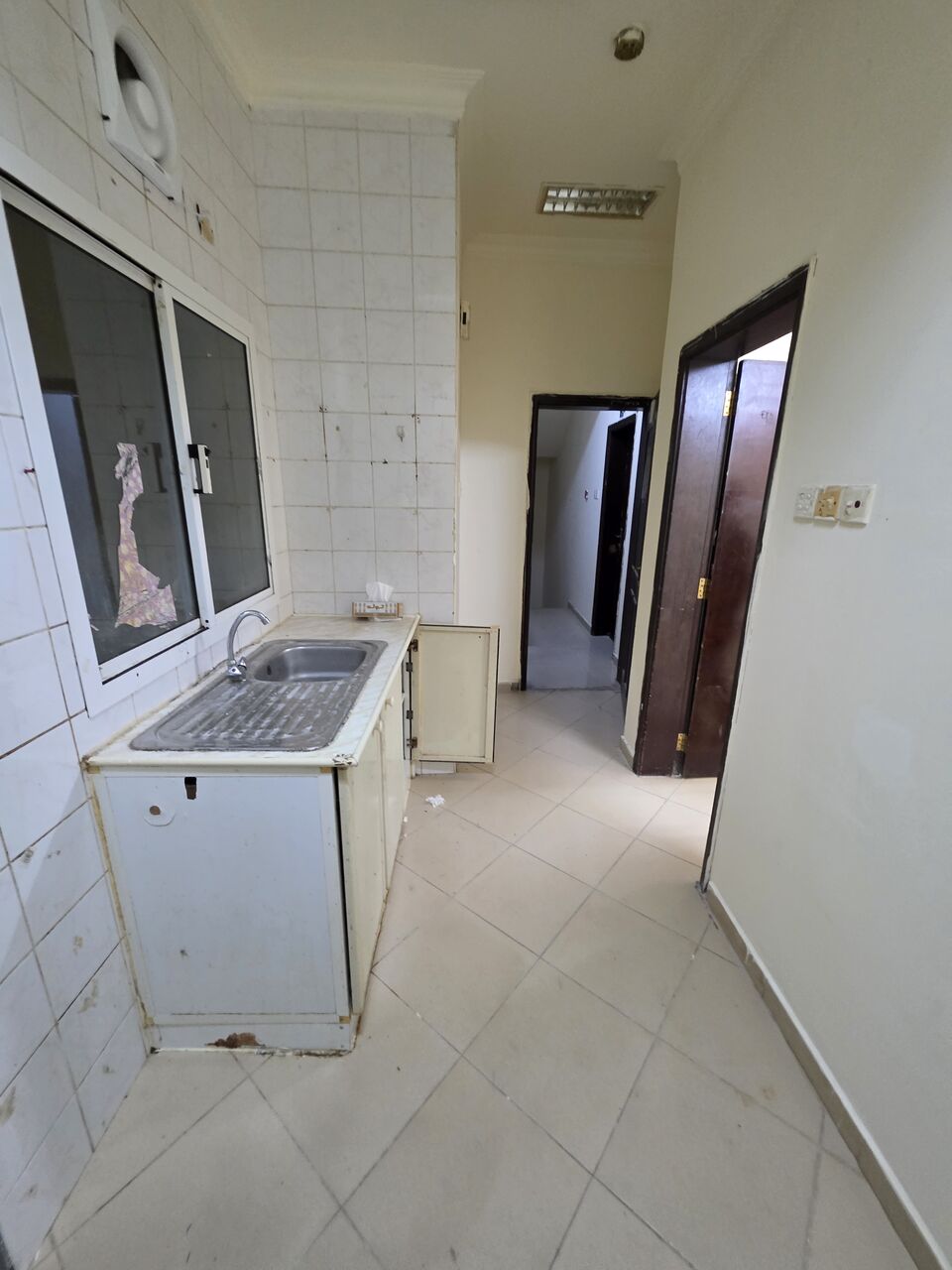Gudaibiya, Apartments, Flats, Houses & Villas, BHD 130/month,  Studio,  Semi Furnished Studio Flat With Unlimited Ewa @135 BD In Gudaibiya