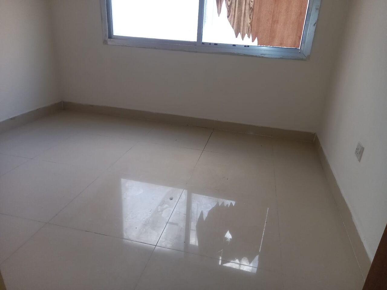 Salmaniya, Apartments, Flats, Houses & Villas, BHD 140/month,  2 BR,  # 2 BEDROOMS,1 BATHROOM,HALL,KITCHEN,FLAT FOR RENT IN SALMANIYA -140/BD #