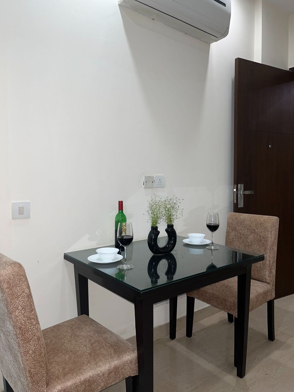 Gurgaon, Apartments, Flats, Houses & Villas, INR 4000/day,  Furnished,  1 BR,  450 Sq. Feet,  Olive Service Apartments Gurgaon