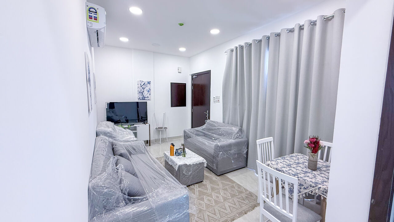 Burhama, Apartments, Flats, Houses & Villas, BHD 300/month,  2 BR,  Brand New Fully Furnished 2 Bedroom Luxury Apartment In Burhama