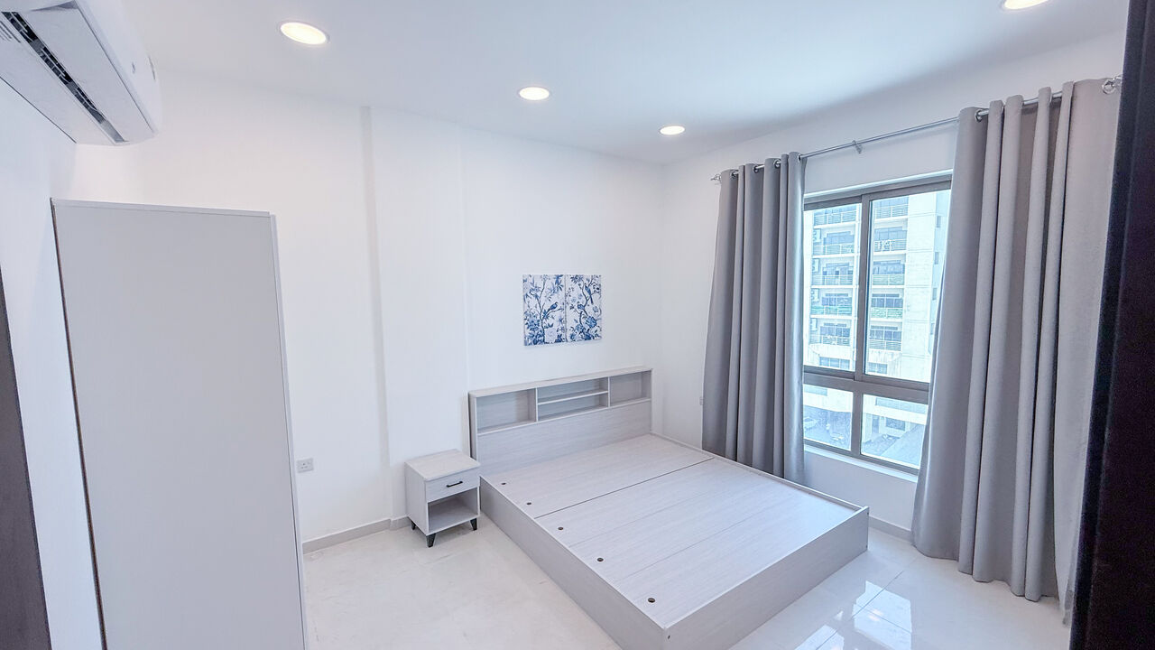 Burhama, Apartments, Flats, Houses & Villas, BHD 300/month,  2 BR,  Brand New Fully Furnished 2 Bedroom Luxury Apartment In Burhama