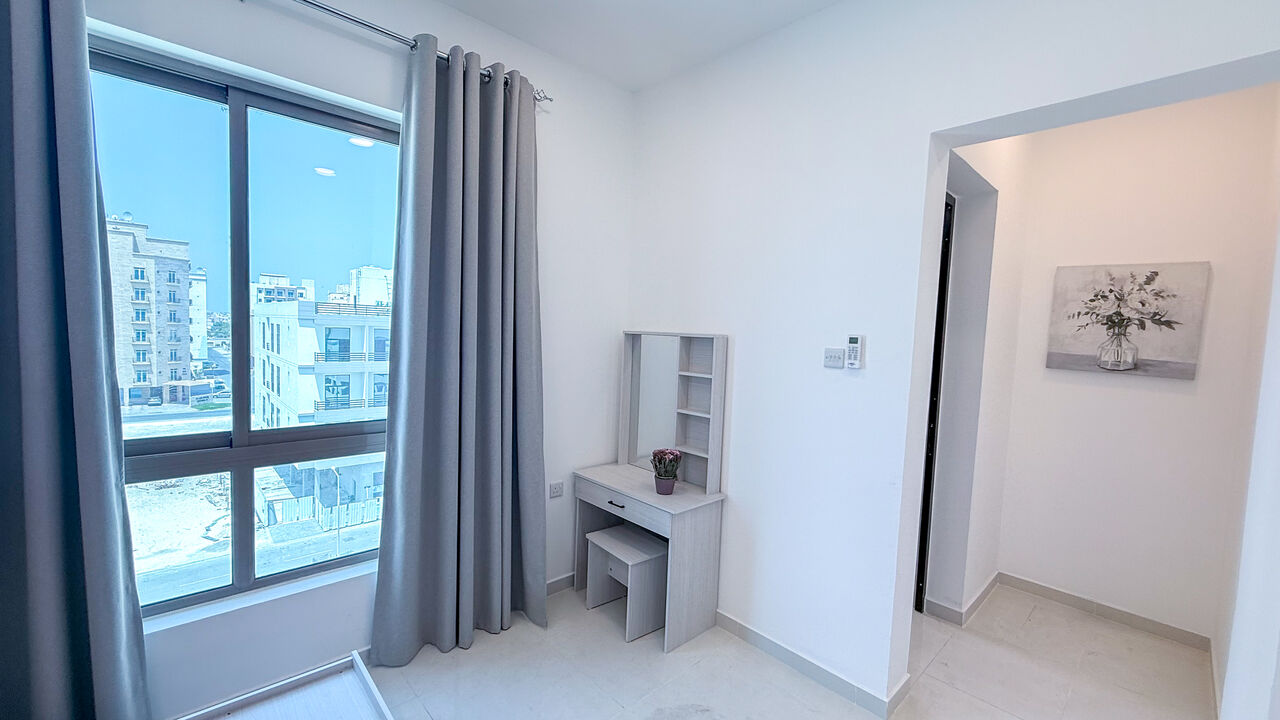 Burhama, Apartments, Flats, Houses & Villas, BHD 300/month,  2 BR,  Brand New Fully Furnished 2 Bedroom Luxury Apartment In Burhama