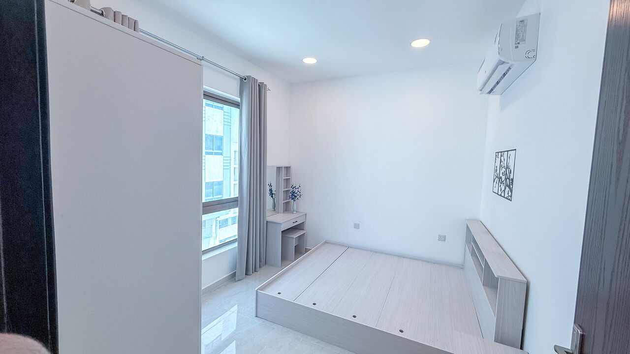 Burhama, Apartments, Flats, Houses & Villas, BHD 300/month,  2 BR,  Brand New Fully Furnished 2 Bedroom Luxury Apartment In Burhama