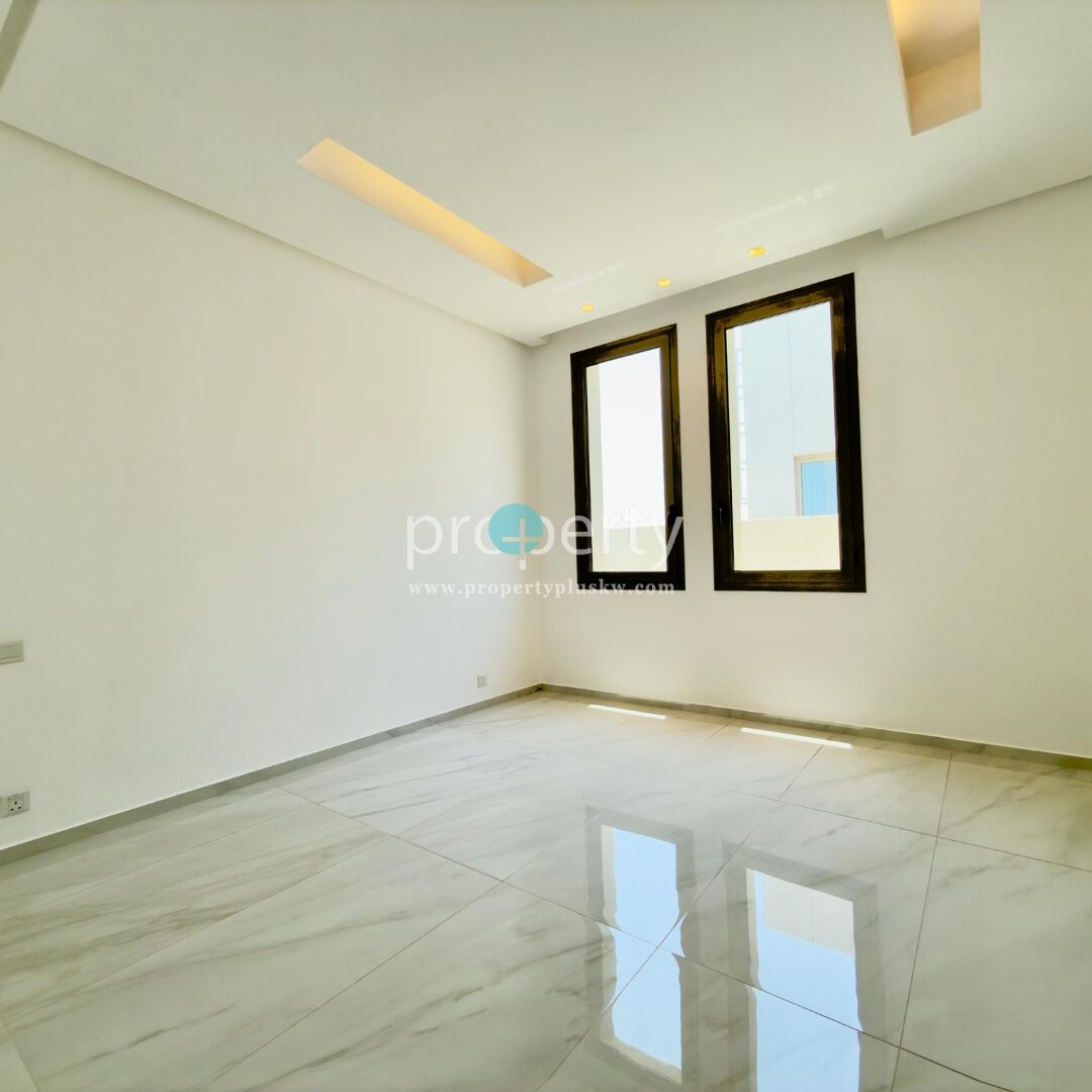 Kuwait City, Apartments, Flats, Houses & Villas, KWD 650/month,  2 BR,  Brand Two Bedroom Floor Available For Rent In Rawda