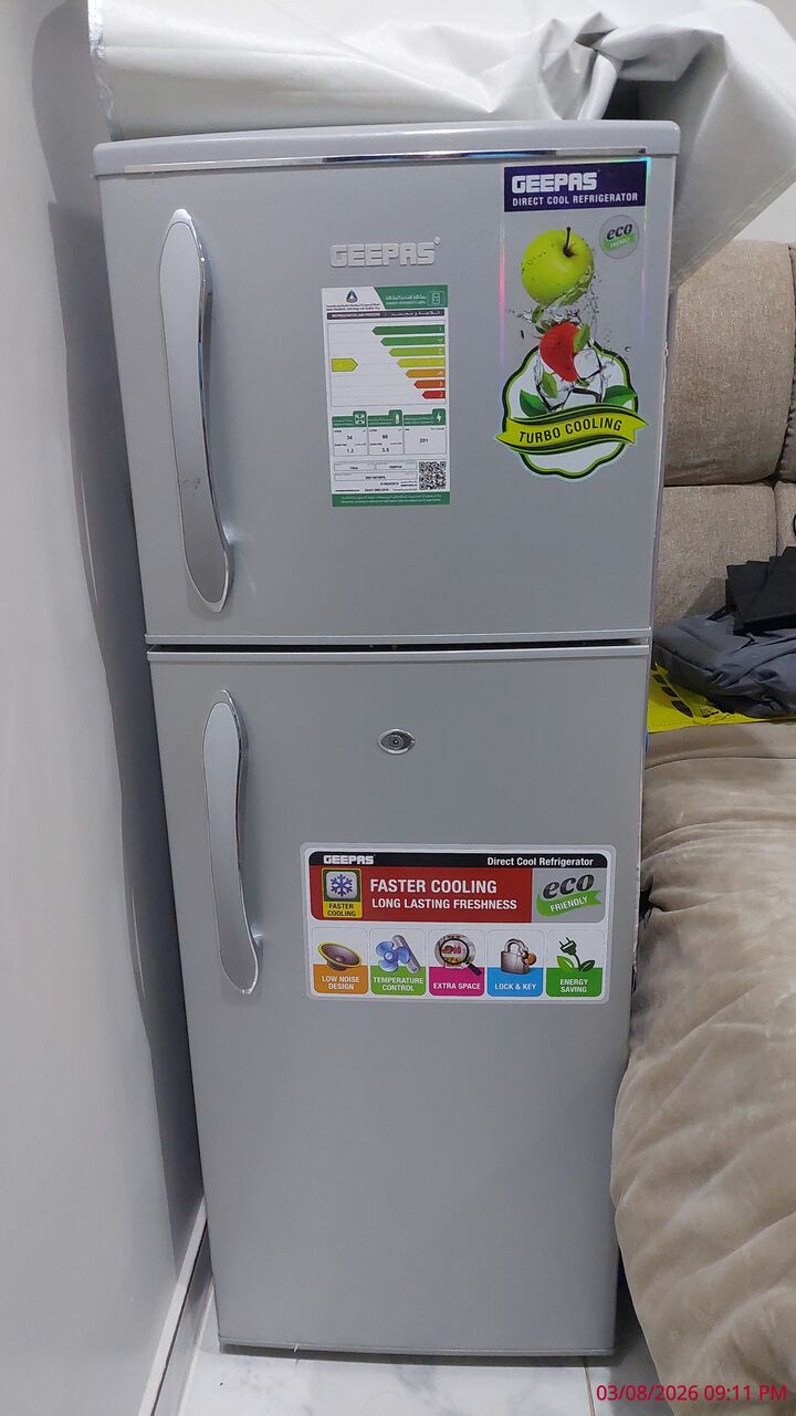 Riyadh, Appliances, SAR 650,  Geepas Fridge 132 Litter