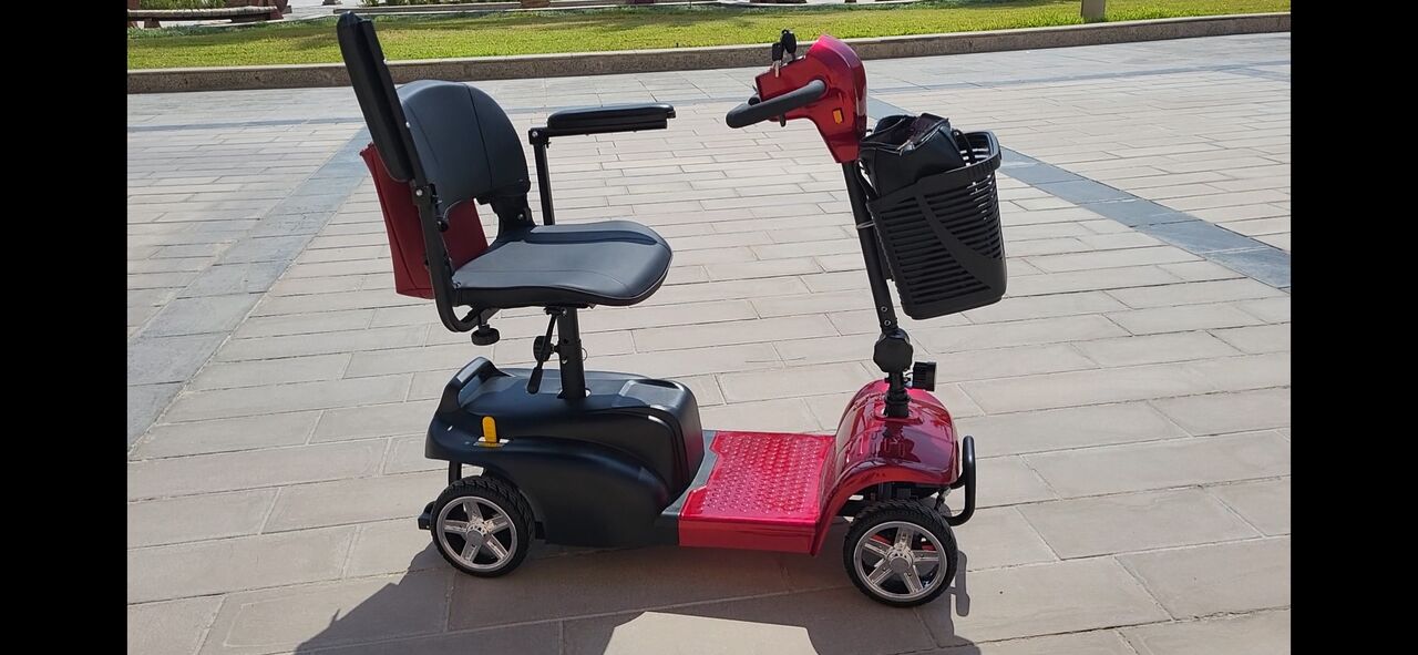 Hofuf, Bicycles, SAR 2000,  4 Wheel Mobility Scooter