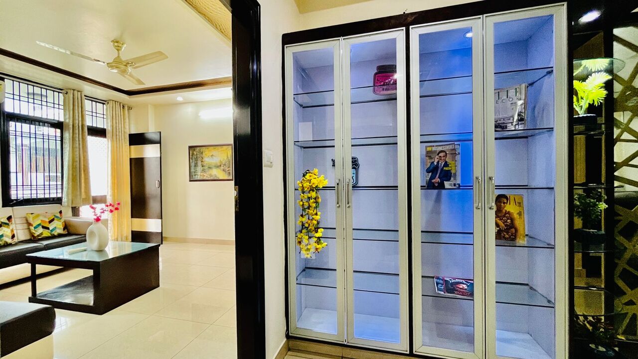 Jaipur, Apartments, Flats, Houses & Villas, INR 9000/day,  Furnished,  3 BR,  2200 Sq. Feet,  Three Bedroom Apartment Jaipur