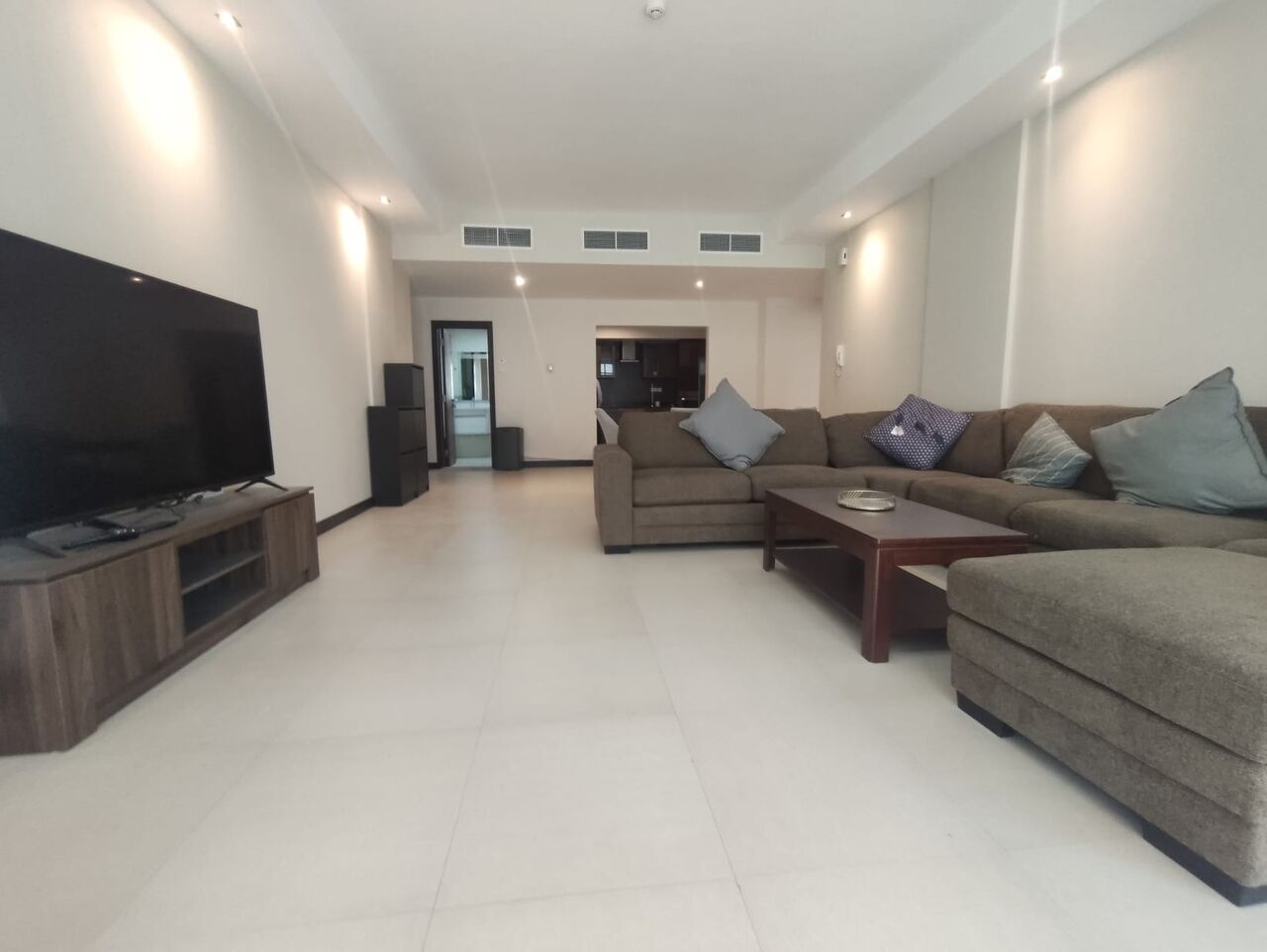 Kabul, Housing Exchanges, AFN 450/year,  2 BR,  Amazing Offer 2 Bhk At Juffair Just 450