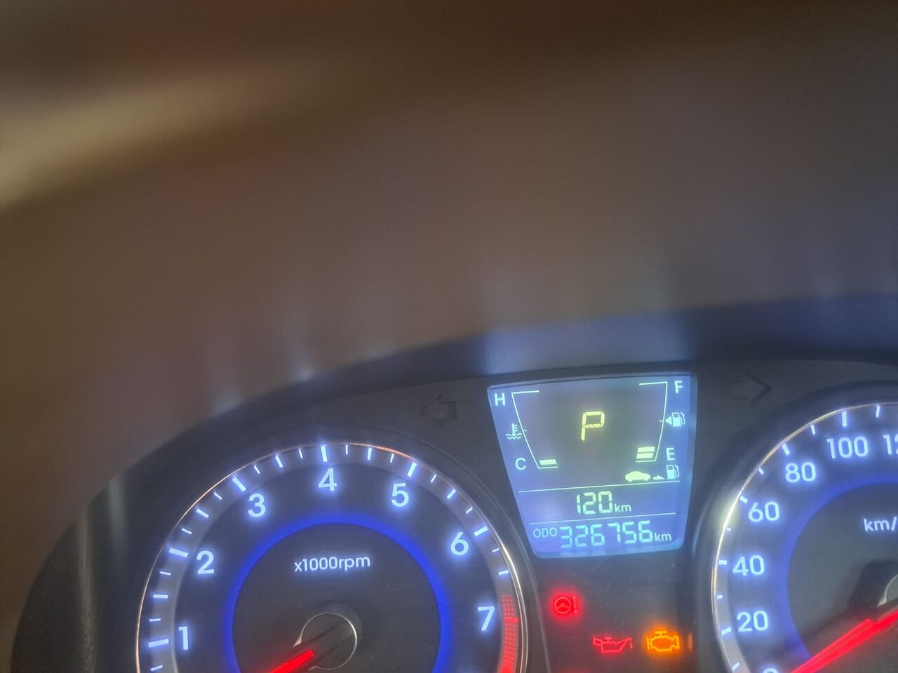 Riyadh, Vehicles, Cars & Trucks , SAR 20000,  Hyundai Accent 2014,  2014,  Automatic,  326756 KM,  Car Sale