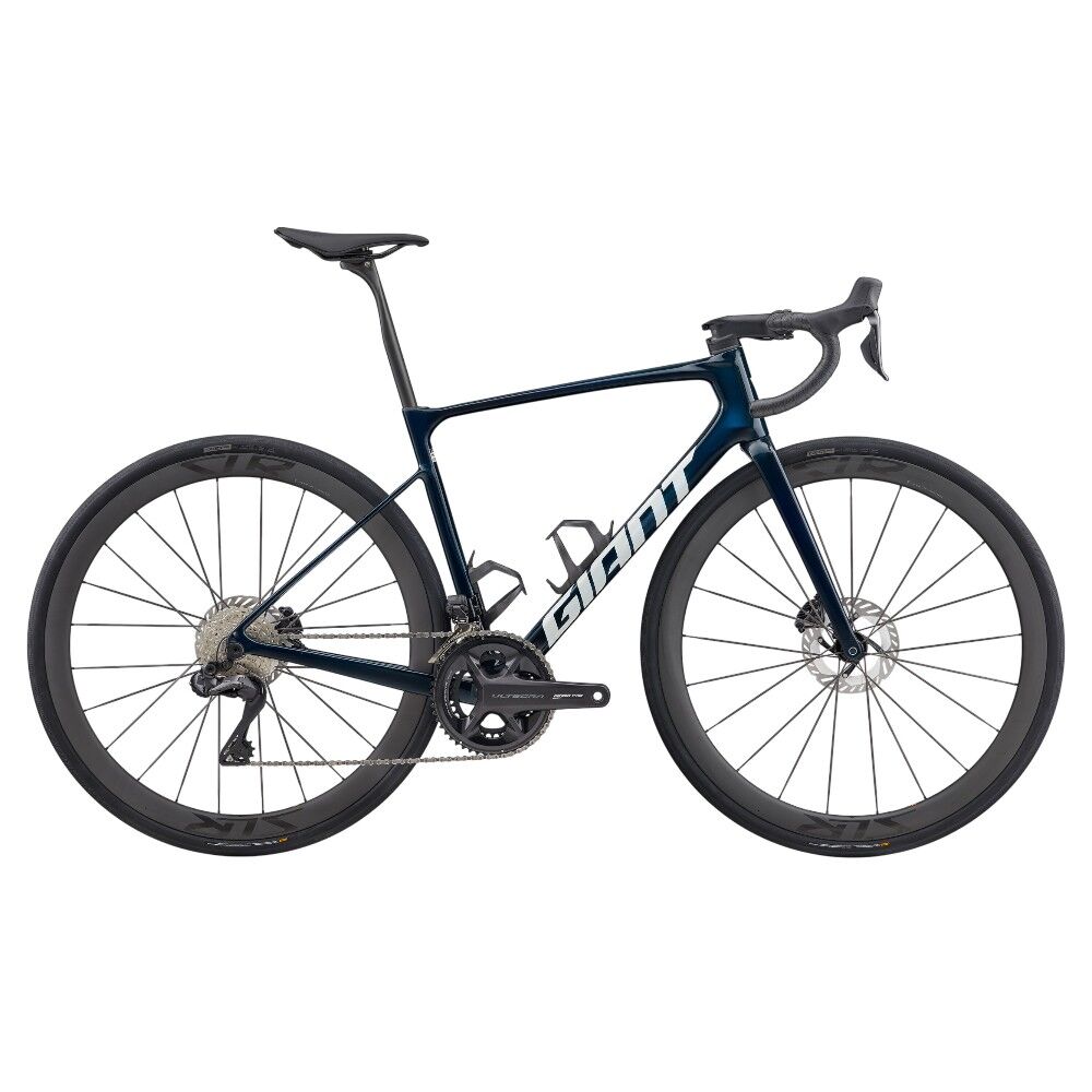Jakarta, Bicycles, USD 7700,  2026 Giant Defy Advanced Pro 0 Endurance Road Bike (MONKEYCYCLESHOP)