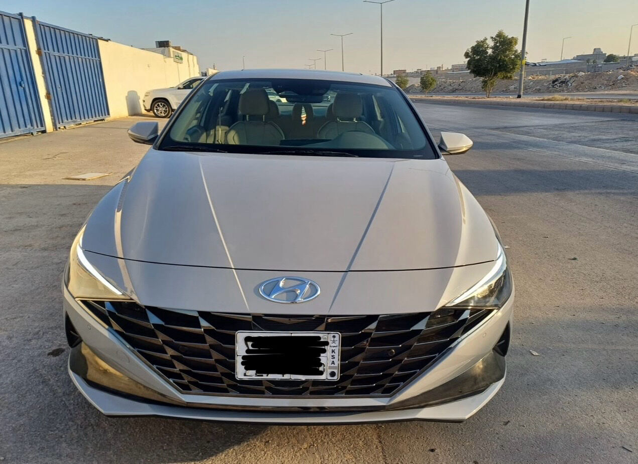 Riyadh, Vehicles, Cars & Trucks , SAR 62000,  Hyundai Elantra,  2021,  Automatic,  119000 KM,  Elantra  Full Option Korean