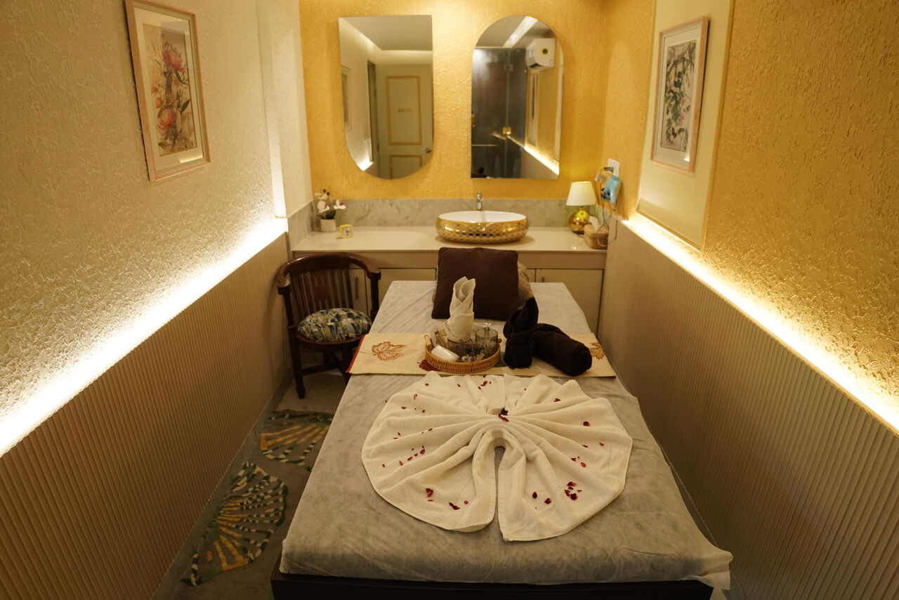 New Delhi, Health, Best Spa In Delhi - Loft Luxury Spa