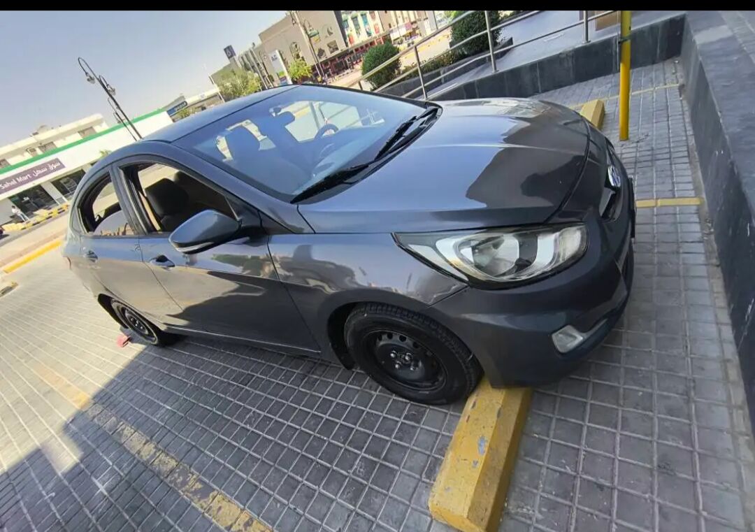 Riyadh, Vehicles, Cars & Trucks , SAR 1200,  ഹ്യുണ്ടായ് ആക്സെന്റ് 2013 മോഡൽ,  2013,  Automatic,  340 KM,  കാർ വാട