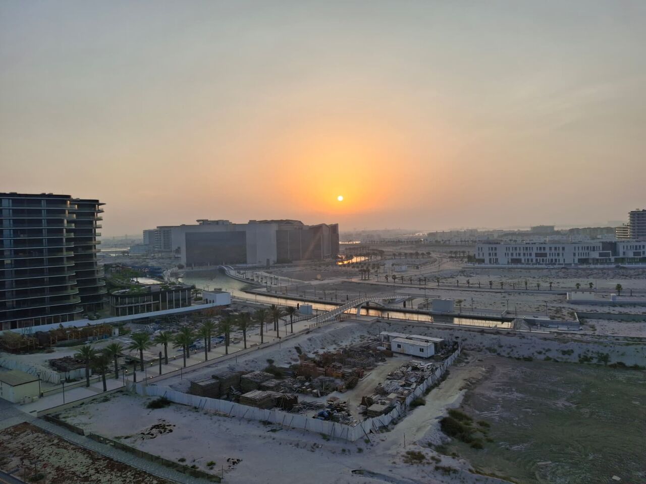 Amwaj Islands, Apartments, Flats, Houses & Villas, BHD 300/month,  Furnished,  1 BR,  80 Sq. Meter,  Hot Deal- 1 BR FF Apartment With Balcony Dilmunia Island