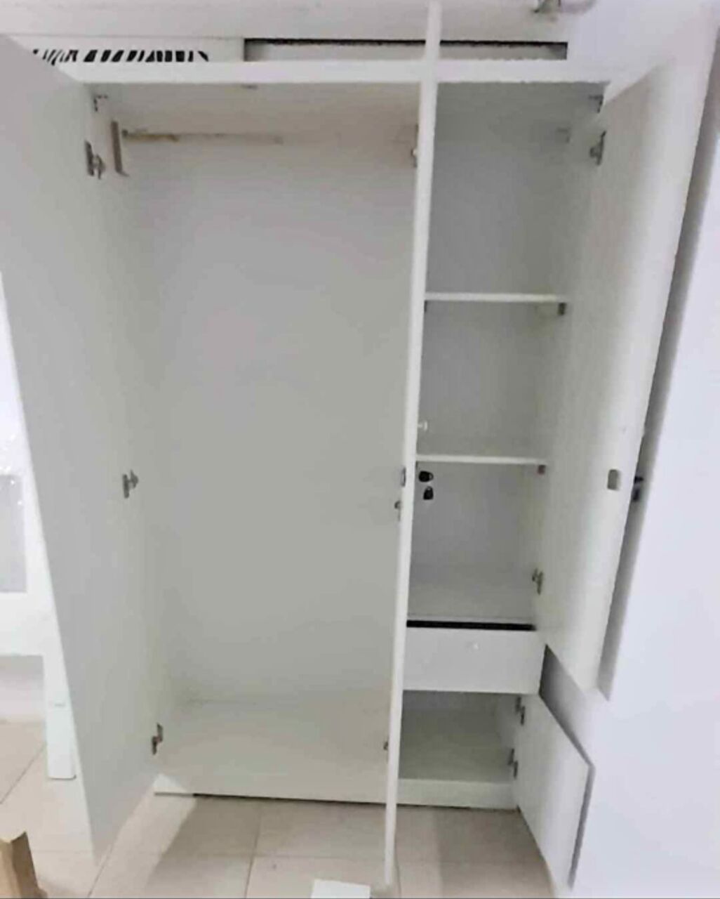Riyadh, Household Items, SAR 8,  Cabinets | الخزائن