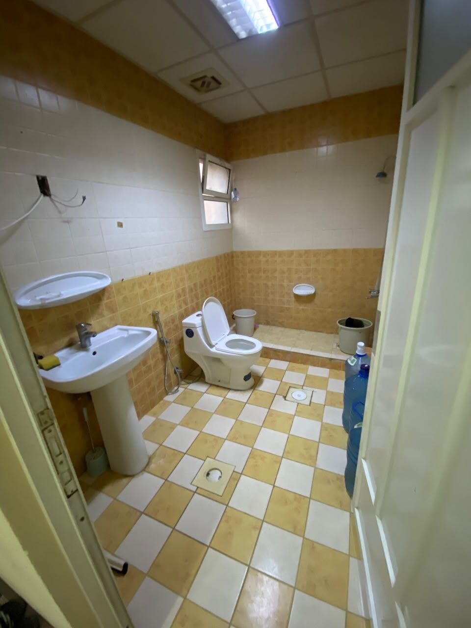 Jubail, Rooms for Rent, SAR 1000/month,  Furnished Room For Rent (Bachelors Only) &ndash; Dakhil Mahdood, Jubail