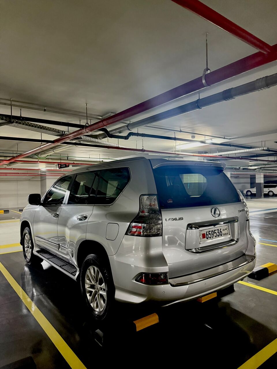 Juffair, Vehicles, Cars & Trucks , BHD 11800,  Lexus GX 460,  2017,  Automatic,  145000 KM,  Lexus  GX 460 Luxury
