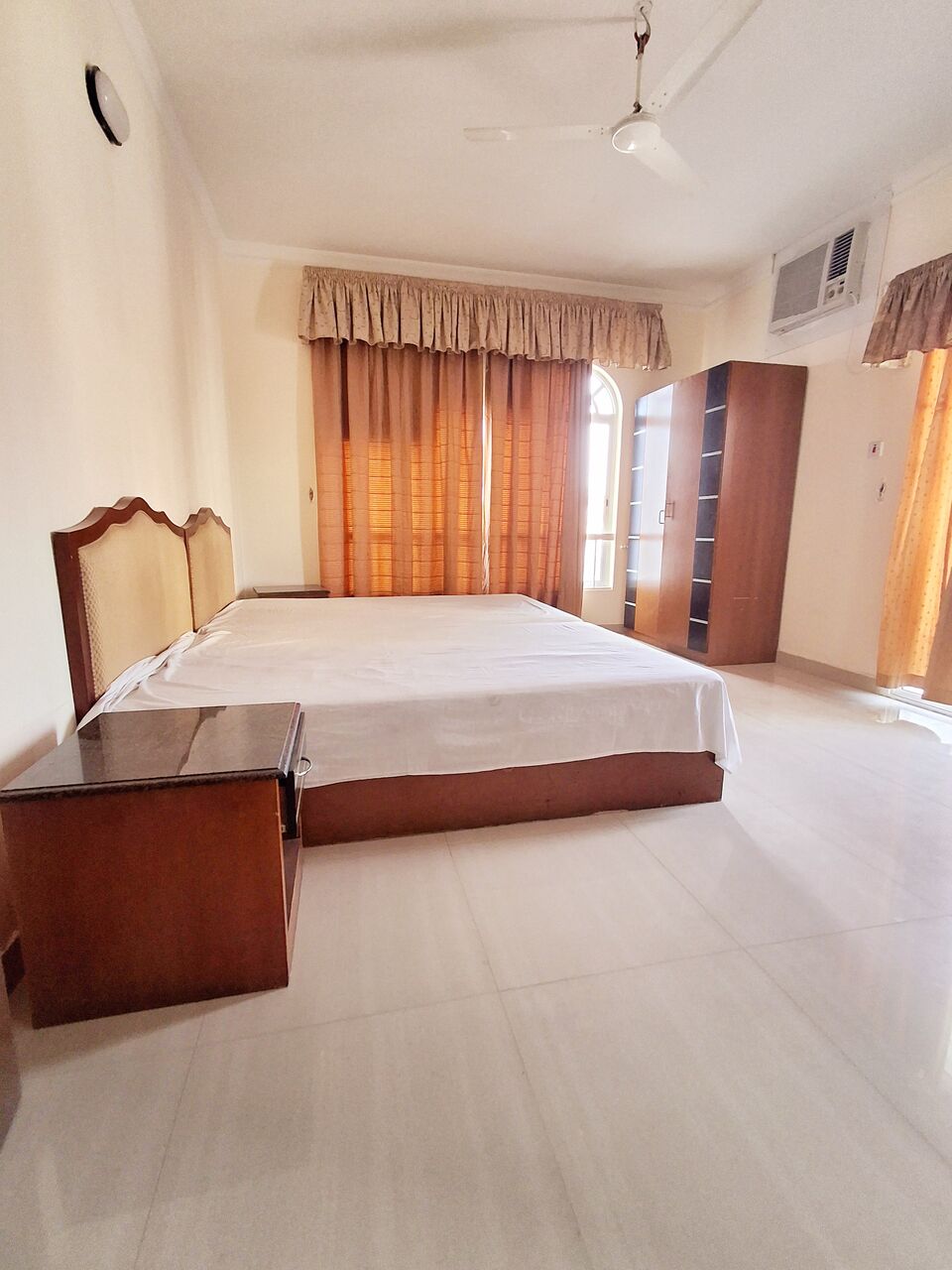 Hoora, Apartments, Flats, Houses & Villas, BHD 260/month,  Furnished,  2 BR,  - Very Neet Fully Furnished Spacious 2 BHK Flat With Ewa & Parking - WiFi @260 BD In Hoora