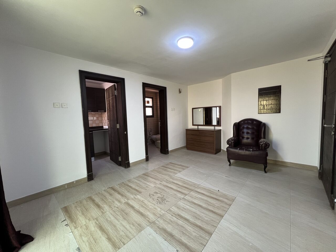 Juffair, Apartments, Flats, Houses & Villas, BHD 150/month,  Studio,  50 Sq. Meter,  Hot Price |Semi Furnished Studio For Rent 150BD With Unlimited EWA | Juffair